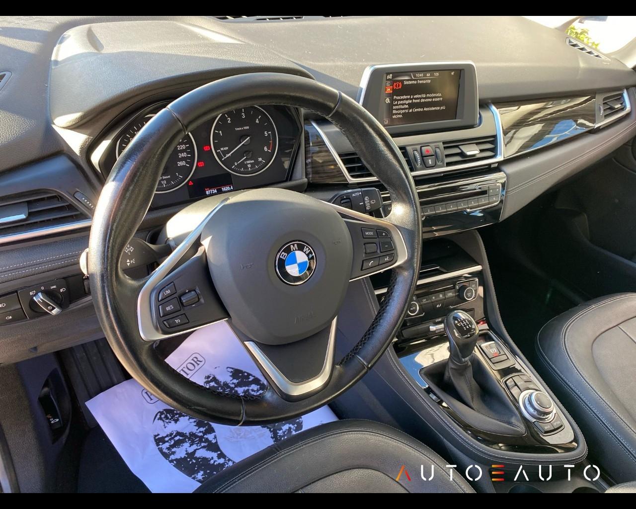 BMW Serie 2 F45 2014 Active Tourer - 216d Active Tourer Advantag