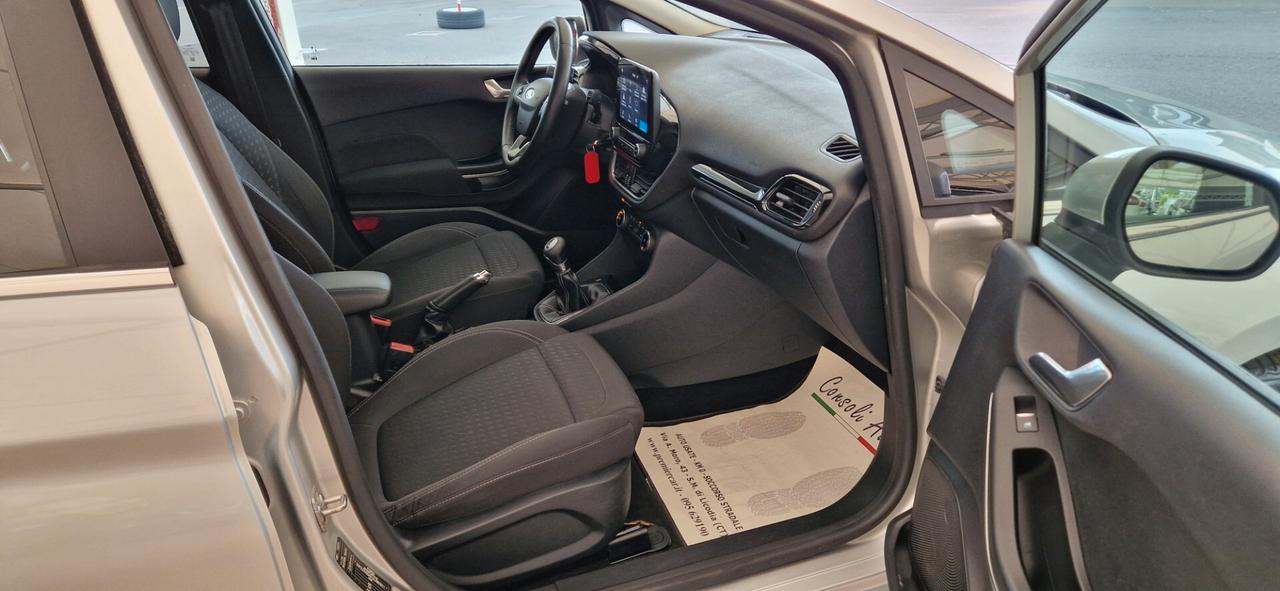 Ford Fiesta 1.1 75cv GPL Titanium ** Navi - Led - Park Assist **