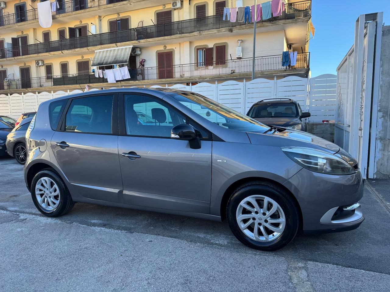 Renault Scenic XMod 1.5 DIESEL 110CV Limited 2015