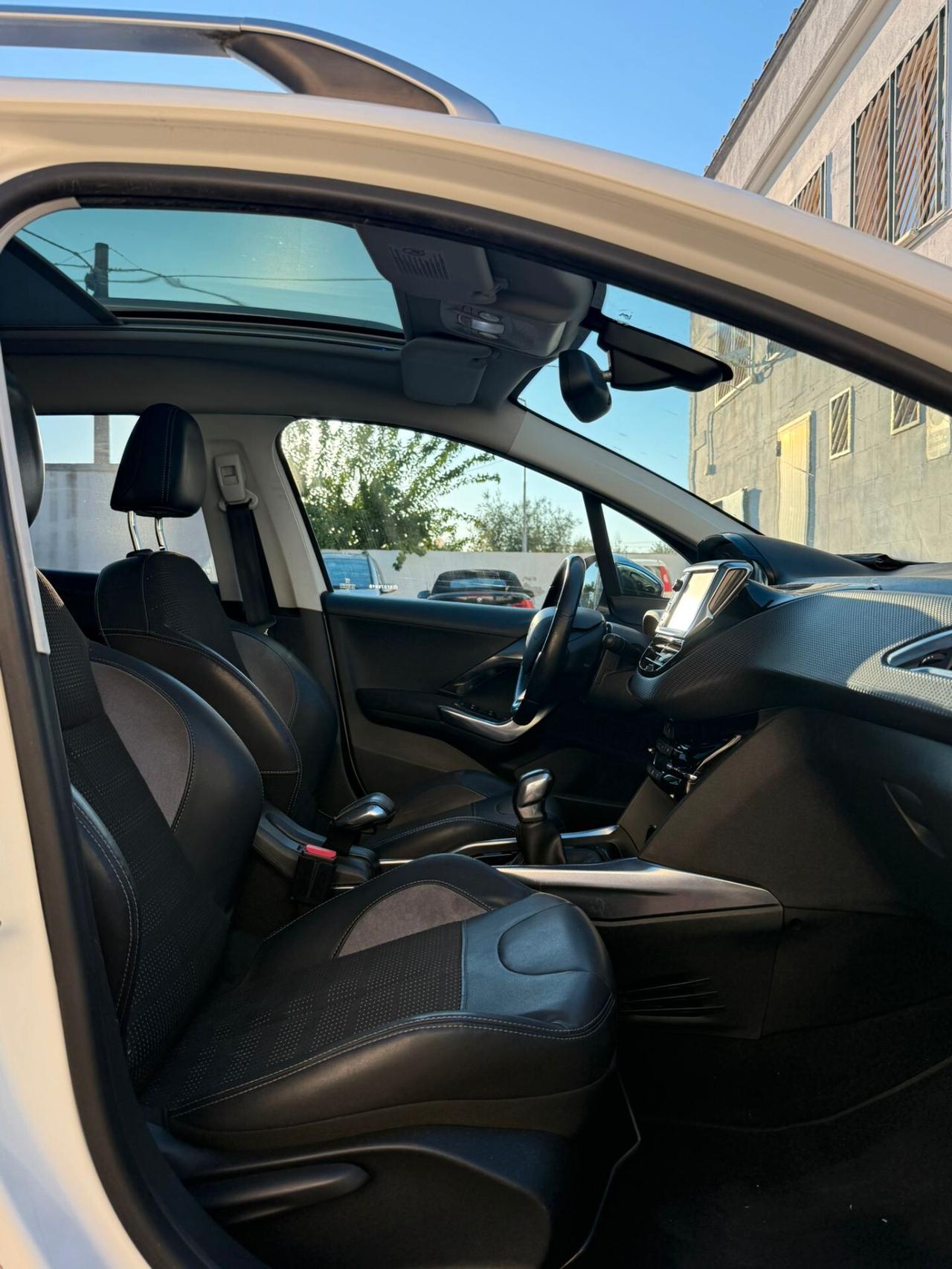 Peugeot 2008 1.6 Allure