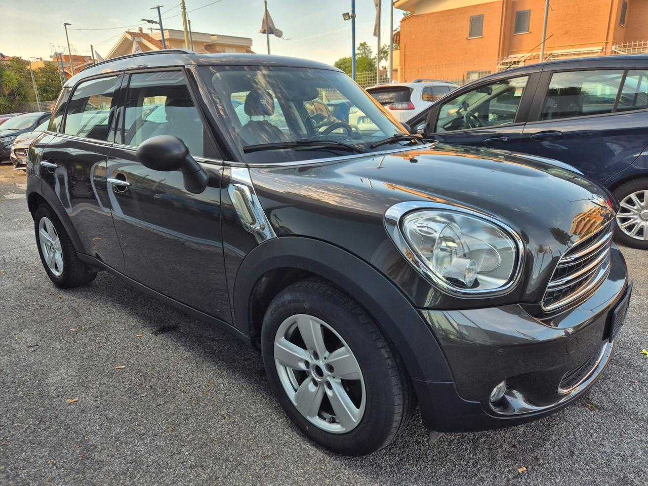 Mini Cooper D Countryman 1.6 VERDE INGLESE