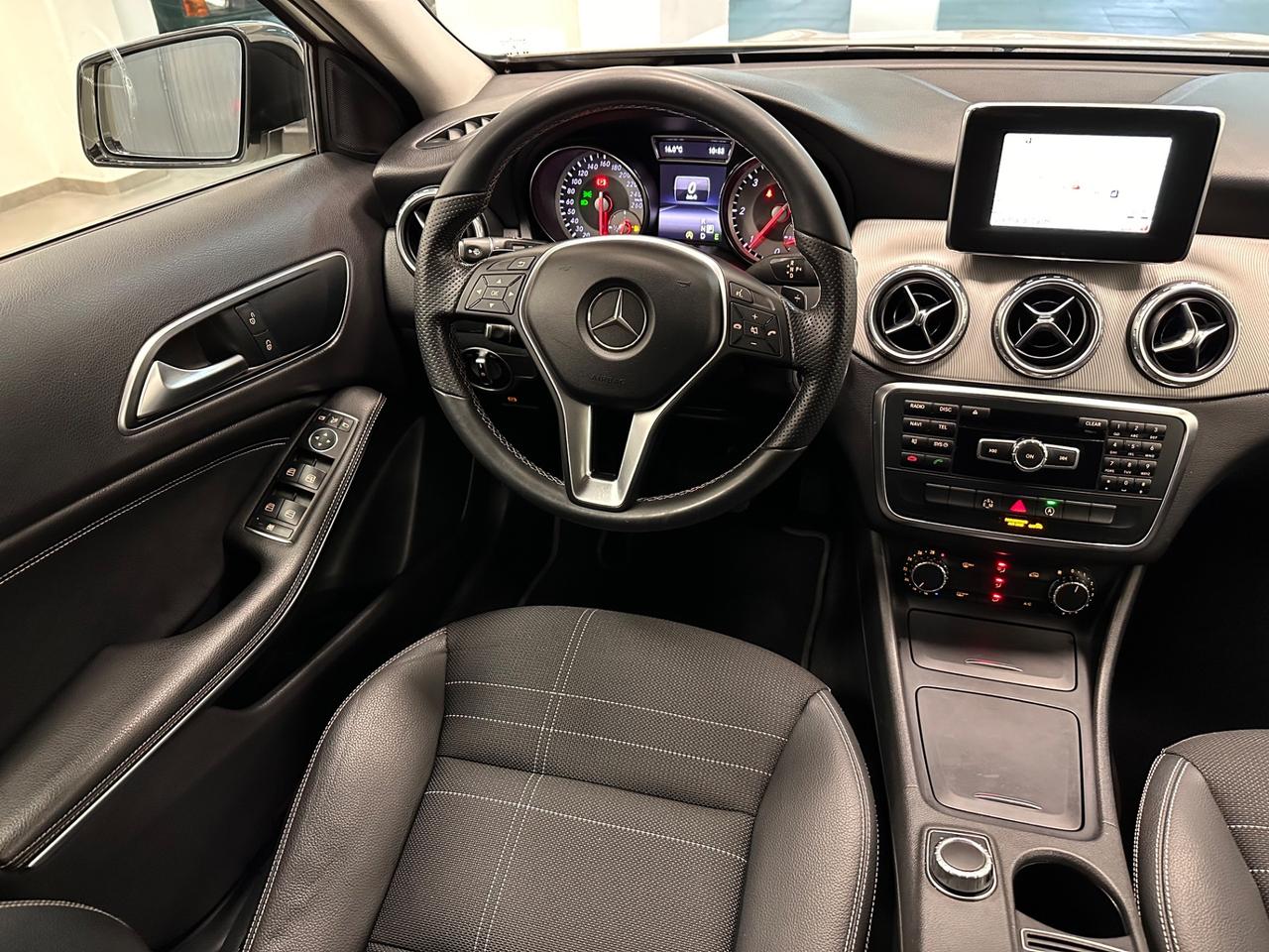 Mercedes-benz GLA 180 d Sport ben tenuta