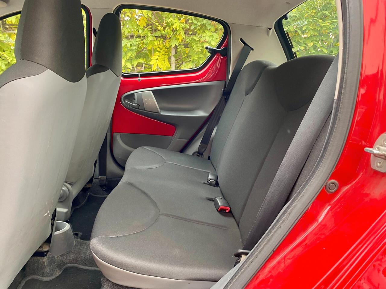 Toyota Aygo 5p 1.0 68cv Sol Red Edition UNICO PROPRIETARIO