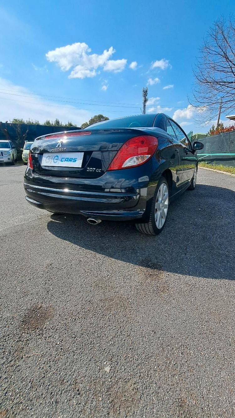 Peugeot 207 CC - 1.6 8V HDi - Allure