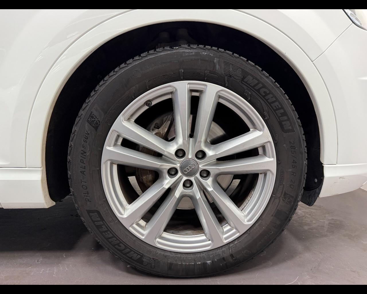 AUDI Q7 3.0 TDI ULTRA QUATTRO TIPTRONIC S LINE EDITION