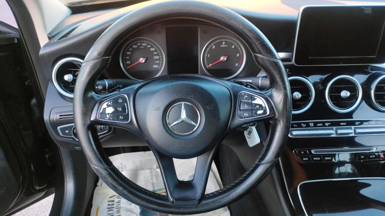 Mercedes-benz C 200 d Auto Premium