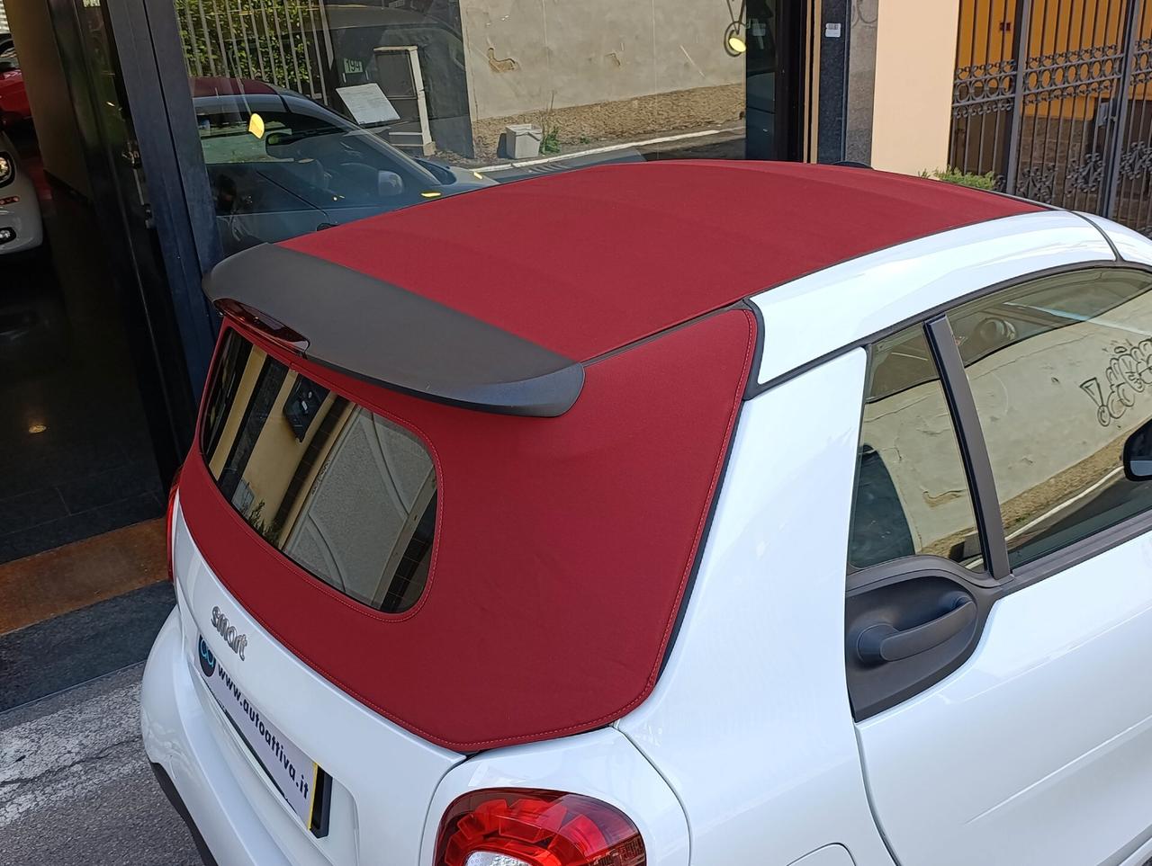 Smart ForTwo 70 1.0 twinamic cabrio Passion Capote Rossa