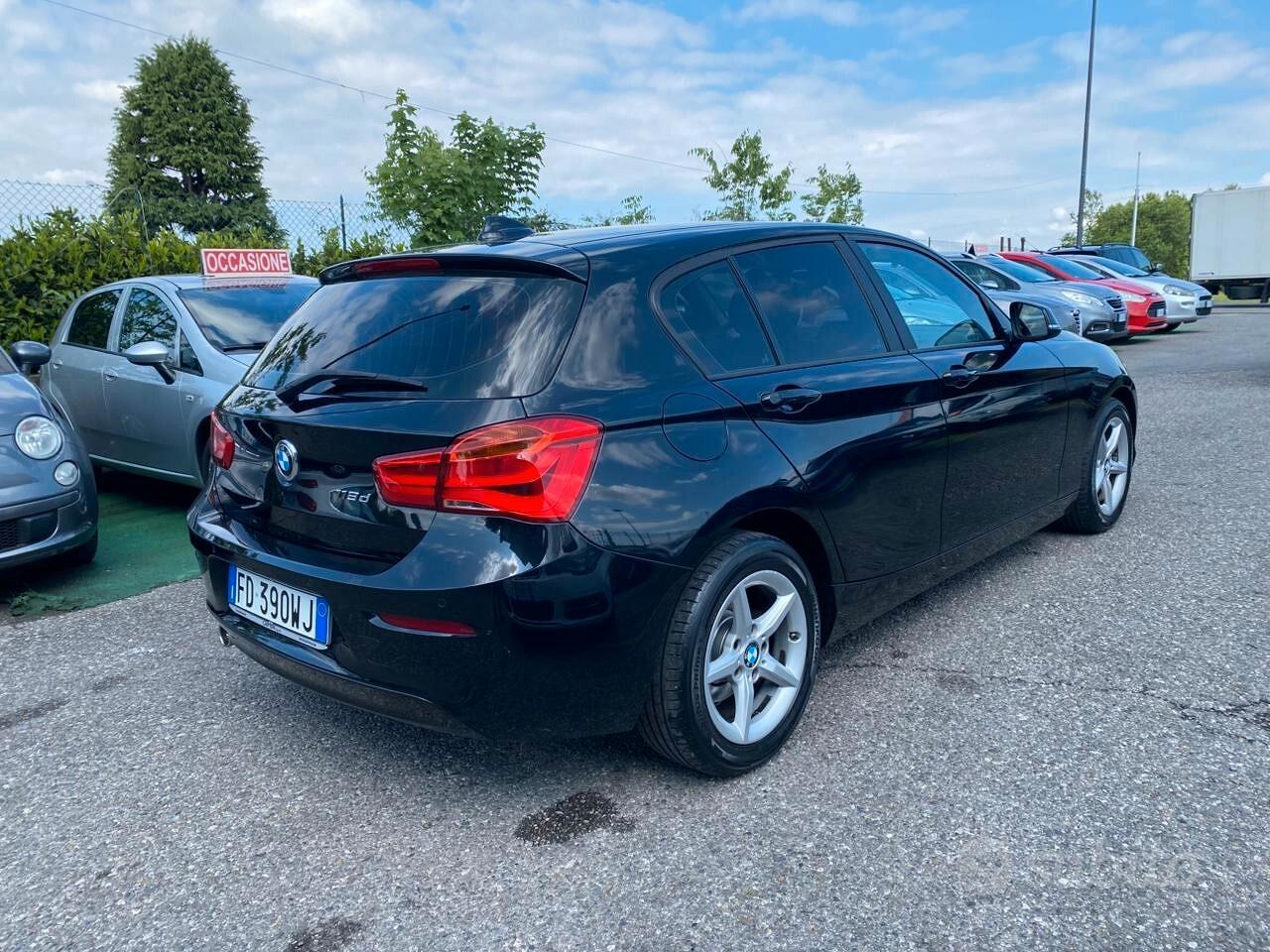 Bmw 118 118d 5p. Urban