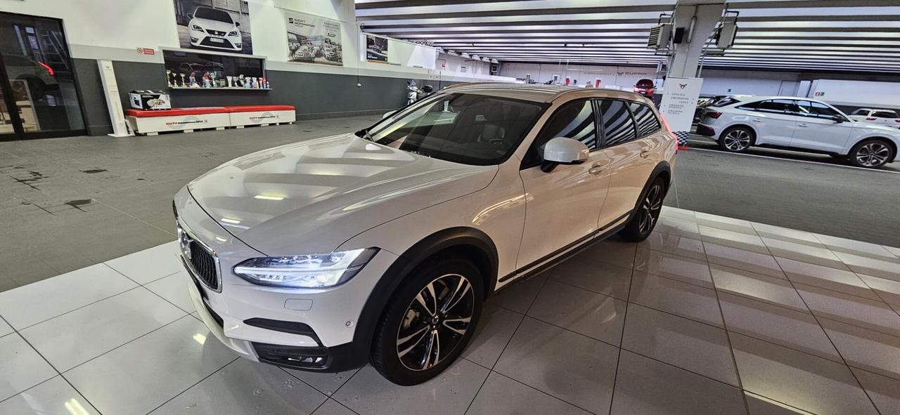 Volvo V90 Cross Country V90 Cross Country D5 AWD Geartronic Pro