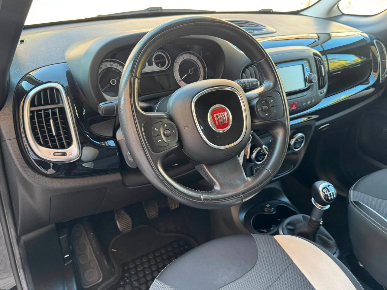 FIAT 500L TREKKING BI-COLORE 1.6 MJ 120 CV. NAVI+CERCHI