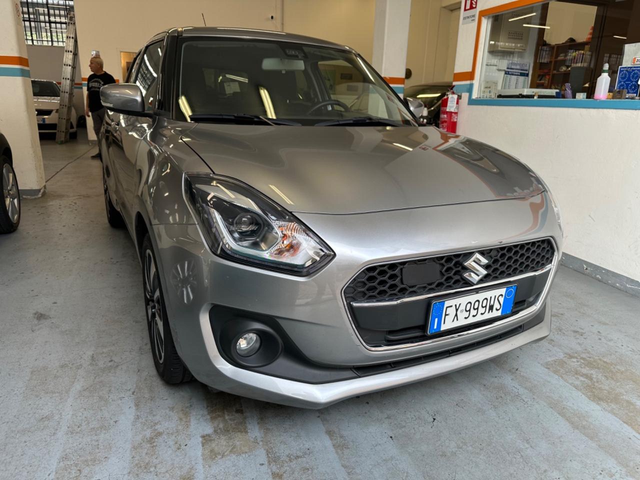 Suzuki Swift 1.2 Hybrid Top - Autonavigli