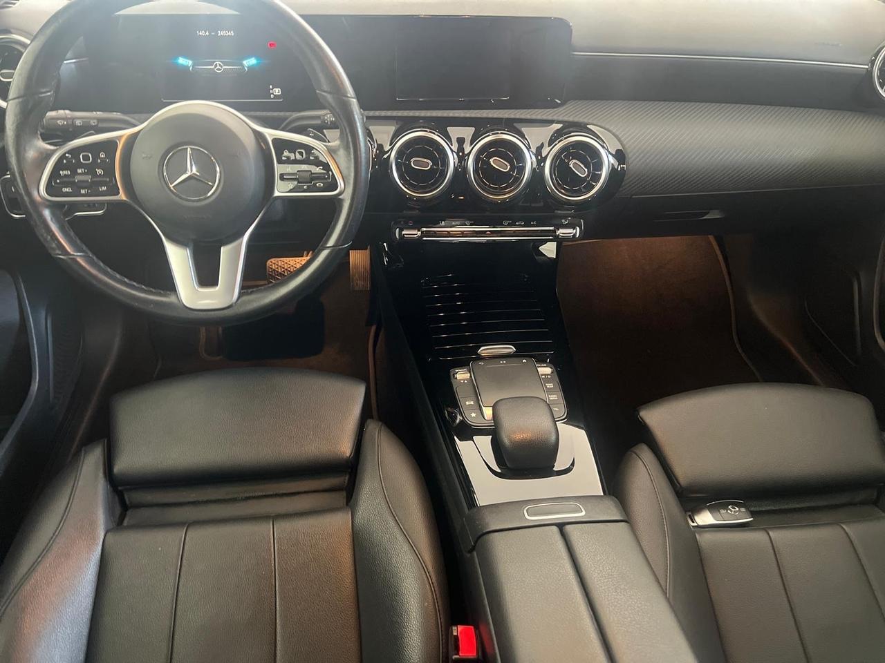 Mercedes-benz A 200 d Automatic Business