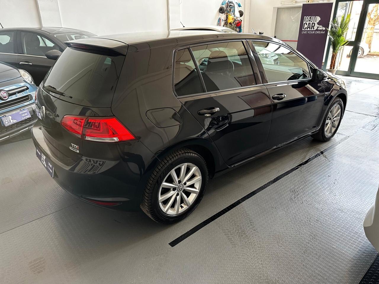 Volkswagen Golf 1.6 TDI 110 CV 5p. Lounge BlueMotion Technology