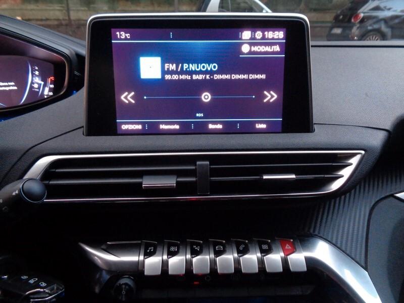 Peugeot 3008 BlueHDi 120 S&S Business