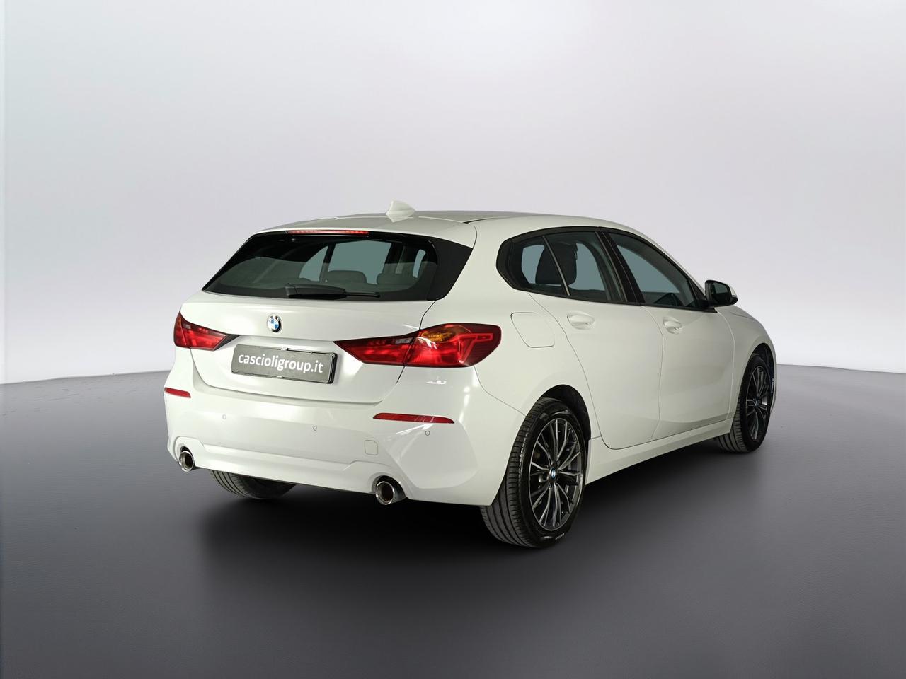 BMW Serie 1 5 PORTE - F40 - 118d 5 Porte