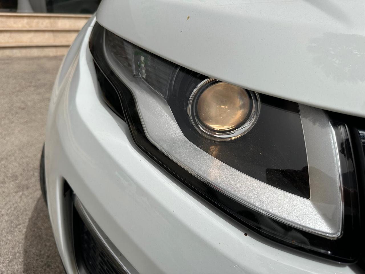 Land Rover Range Evoque 2.0 TD4 5p. Prestige