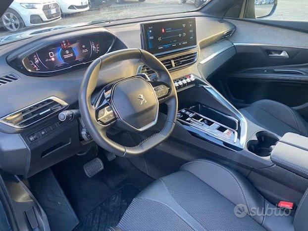 PEUGEOT 5008 BlueHDi 130 S&S EAT8 Allure Pack