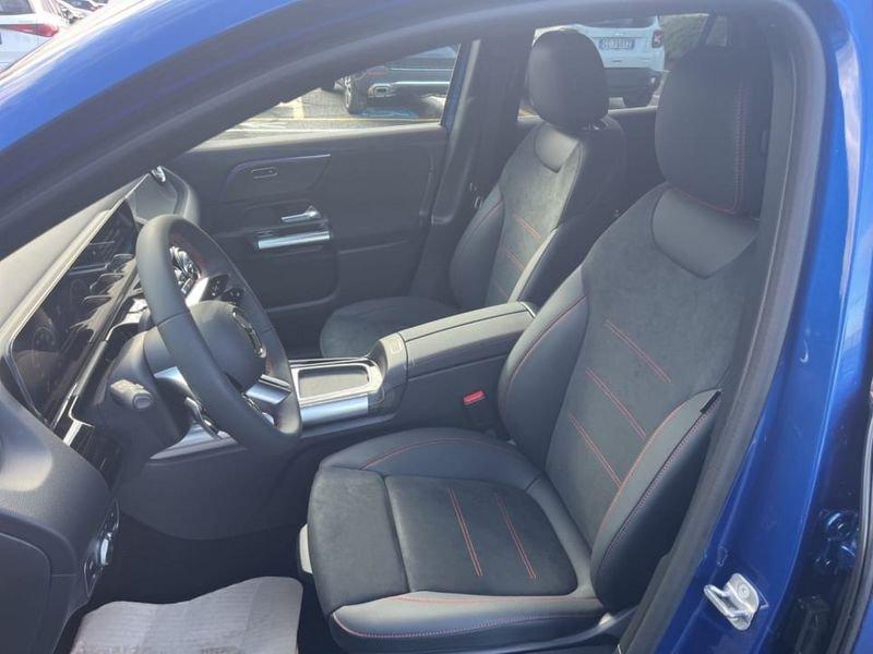 Mercedes-Benz GLA 200 Automatic AMG Line PREMIUM