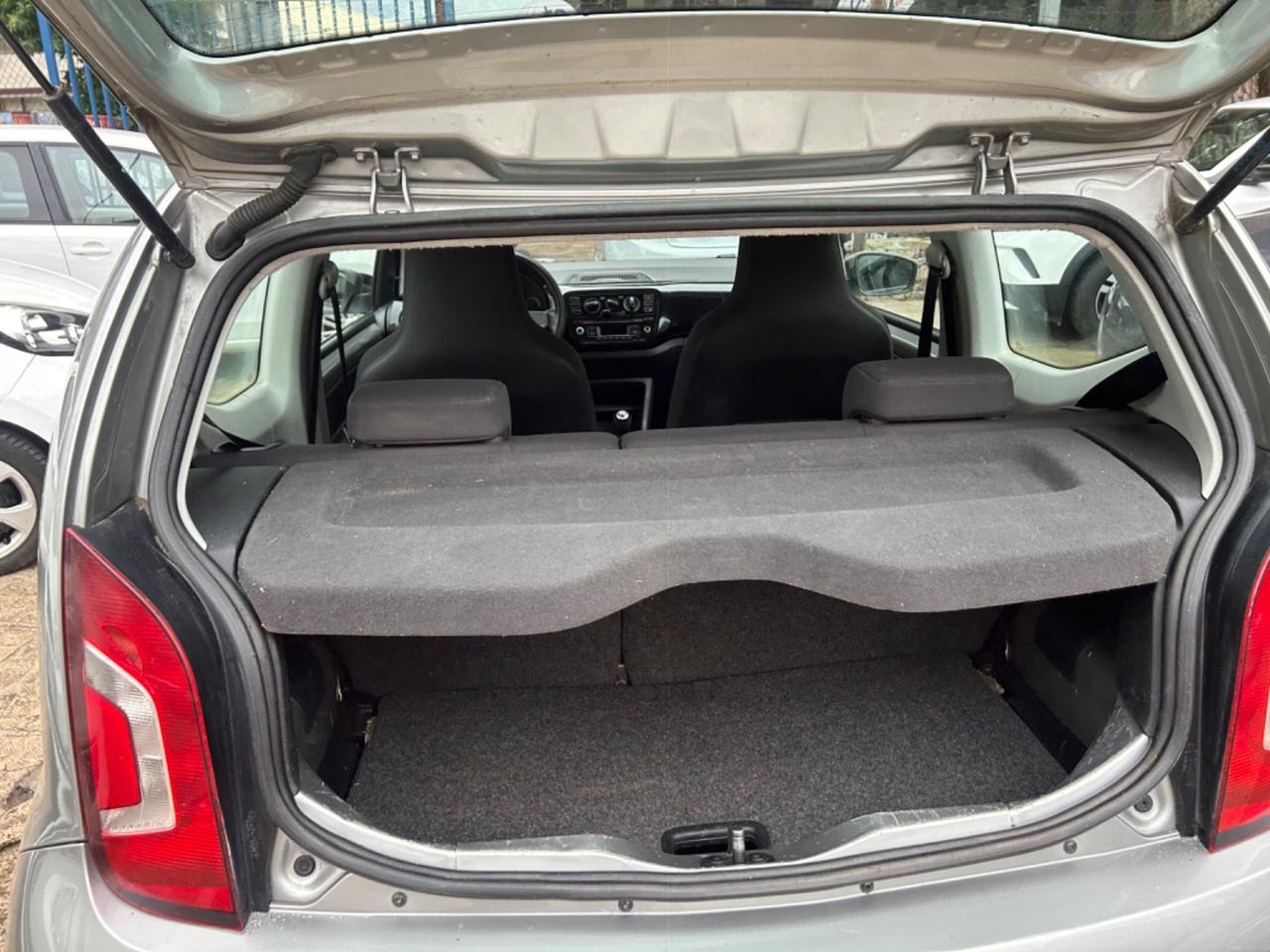 Volkswagen up! 1.0 5p. Move