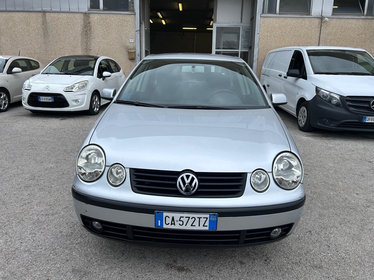 Volkswagen Polo 1.2 12V 5p. Trendline 98000km