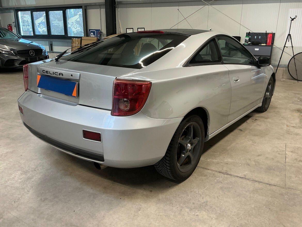 Toyota Celica uniproprietario