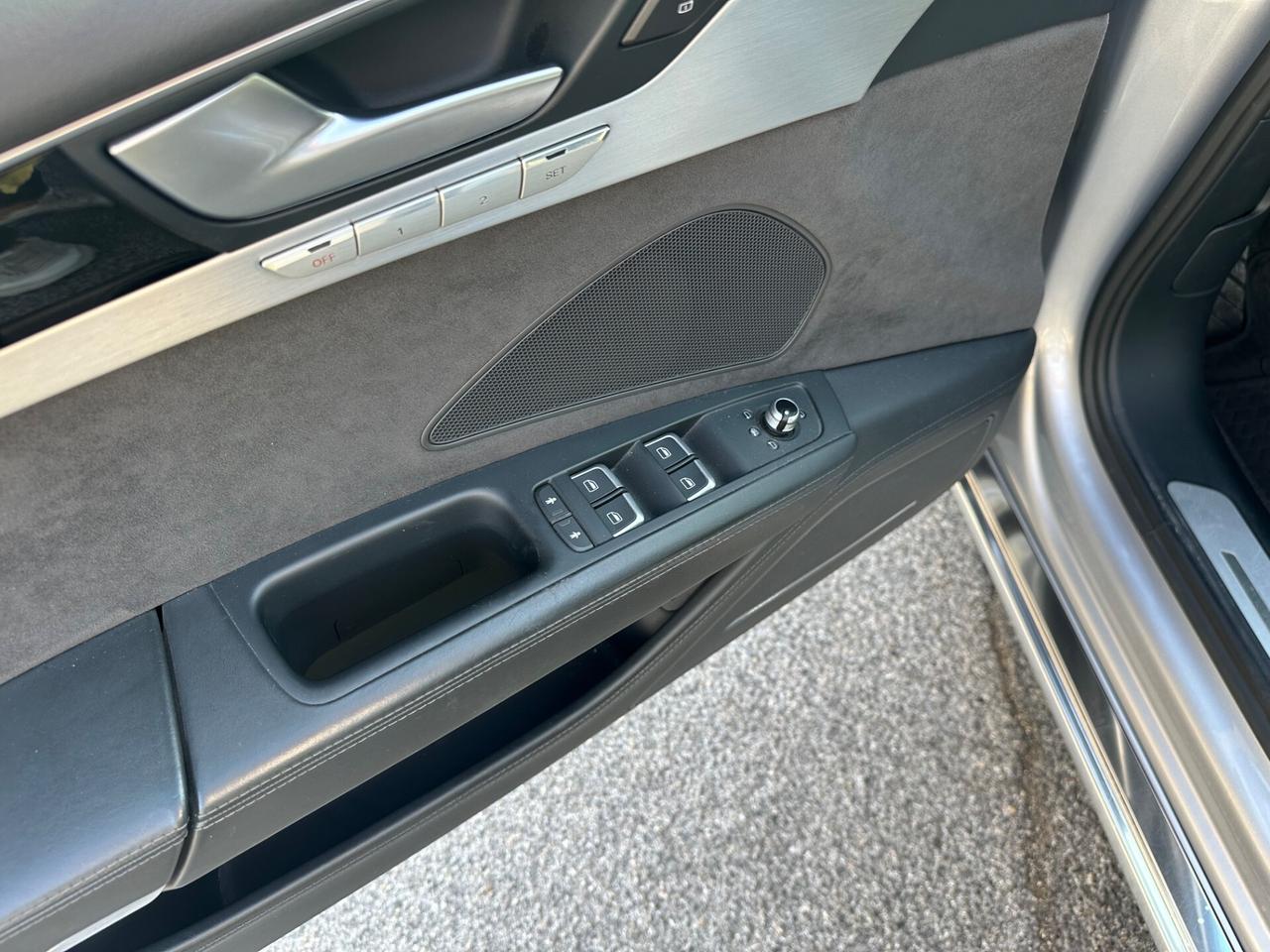 Audi A8 3.0 TDI 262 CV quattro tiptronic