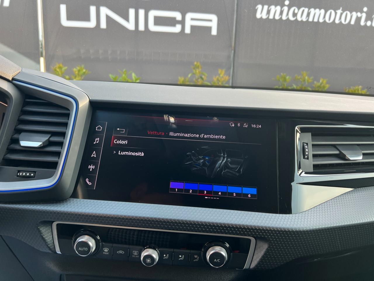 Audi A1 citycarver 30 1.0 116cv TFSI S tronic IVA ESPOSTA UNICO PROPRIETARIO