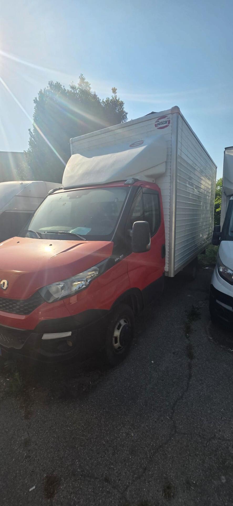 Iveco Daily-Renault Master-Citroen Jumper- Ford Transit