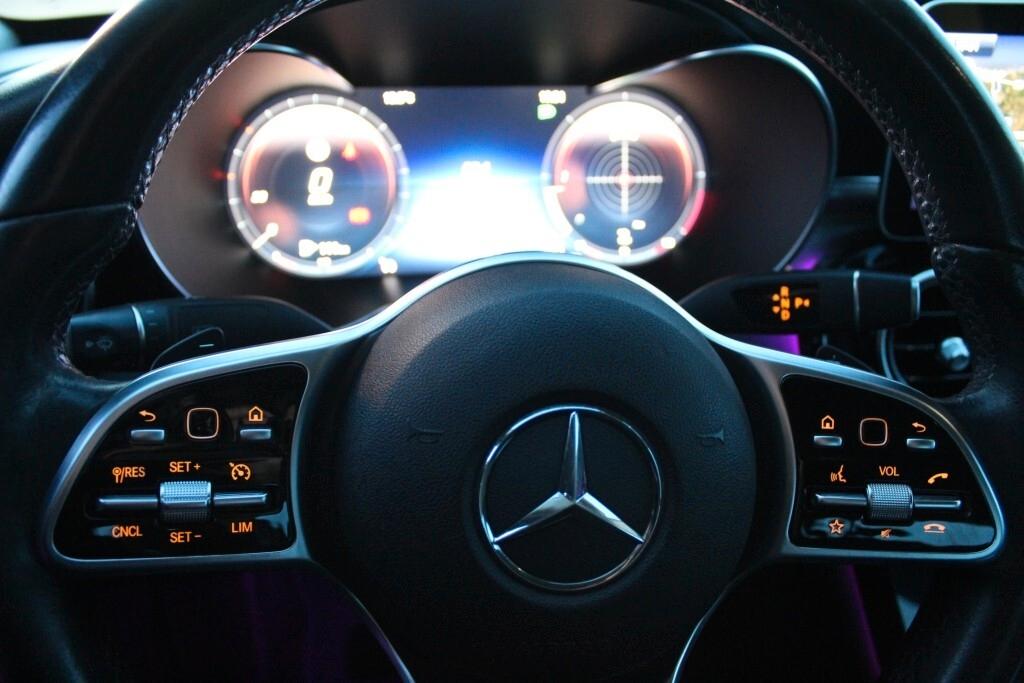 MERCEDES C220d Aut. Premium *AMG *FULL LED *Pelle