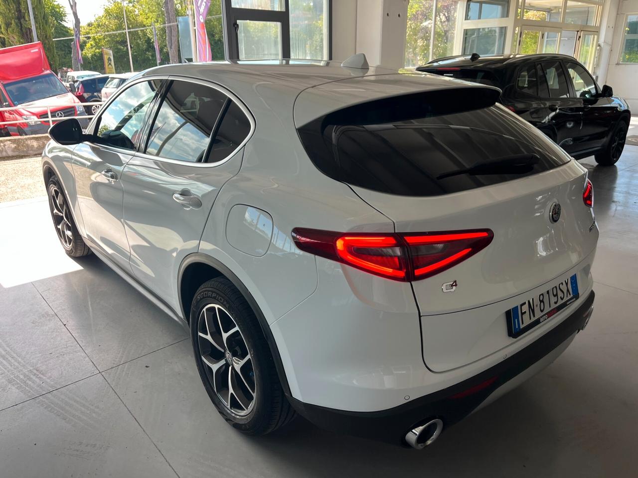 Alfa Romeo Stelvio 2.2 Turbodiesel 210 CV AT8 Q4 Super