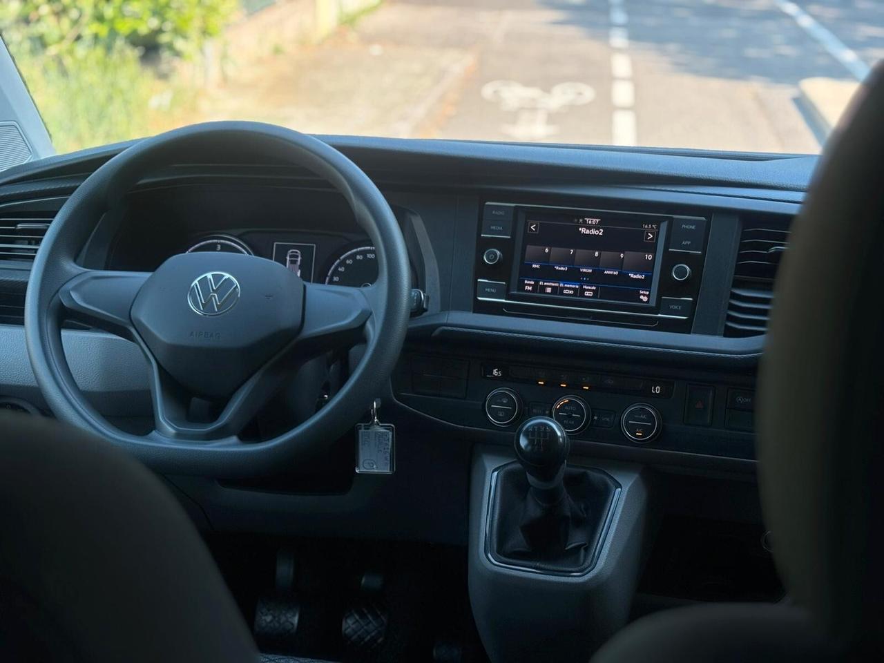 Volkswagen Caravelle 2.0 TDI 110CV PC 9 posti