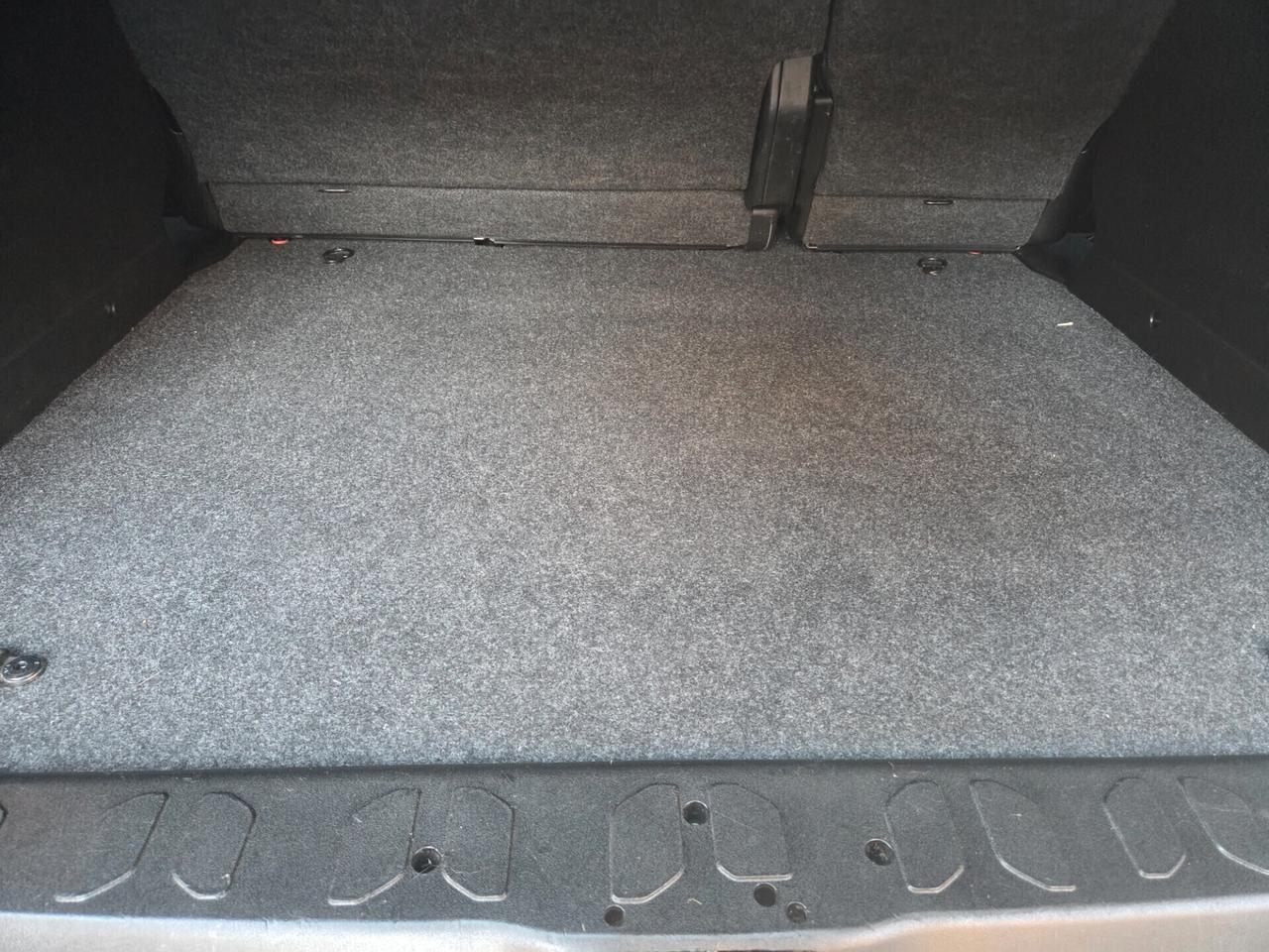 FIAT DOBLO 1.6 DIESEL 5 POSTI ANNO 2013 KM CERTIFICATI
