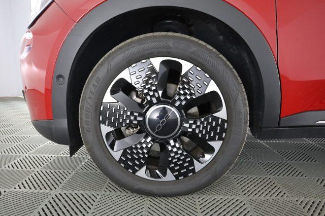 FIAT 600 (2023-->) Hybrid 110 CV DCT MHEV La Prima II