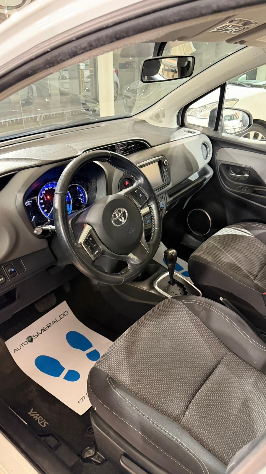 Toyota Yaris 1.5 Hybrid 5 porte Active