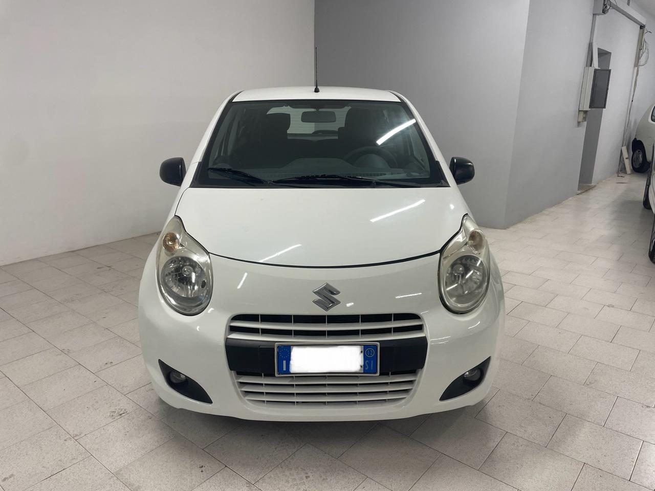 Suzuki Alto 1.0 VVT GLX Perfetta !