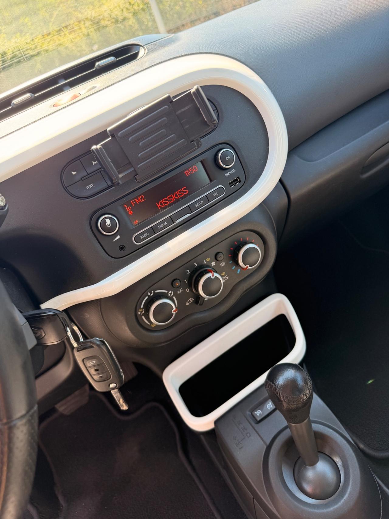 Renault Twingo SCe EDC Intens