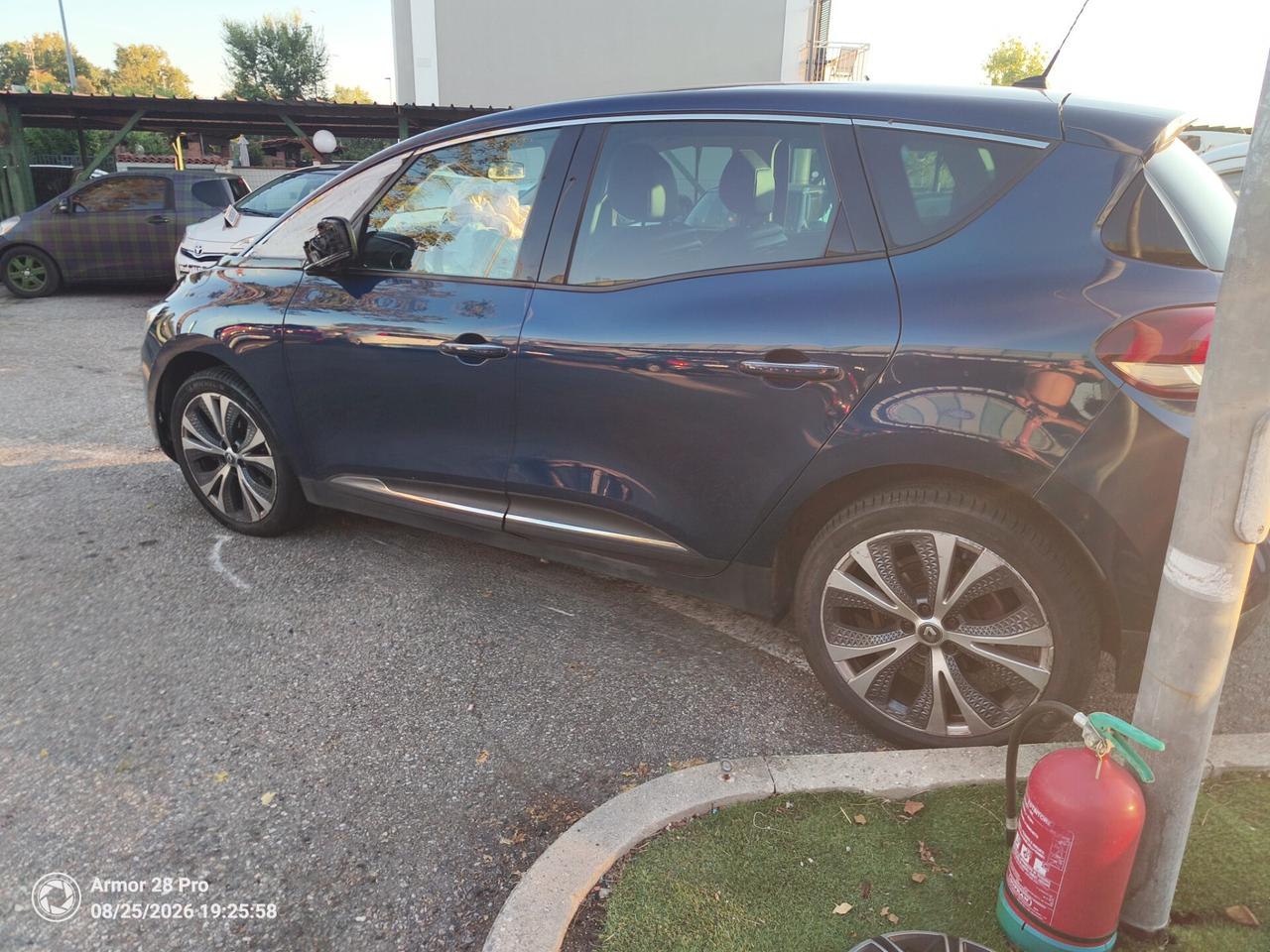 Renault Scenic Scénic dCi 130 CV Energy Initiale Paris