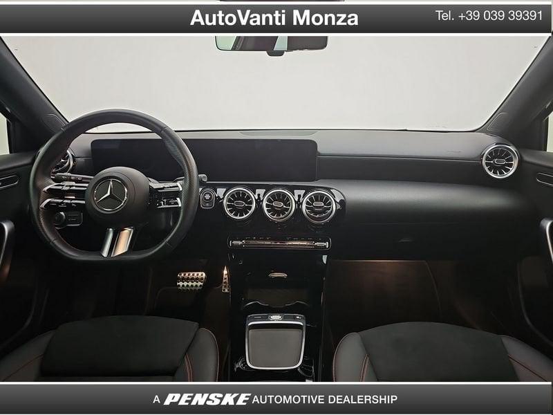 Mercedes-Benz Classe A A 180 AMG Line Premium auto