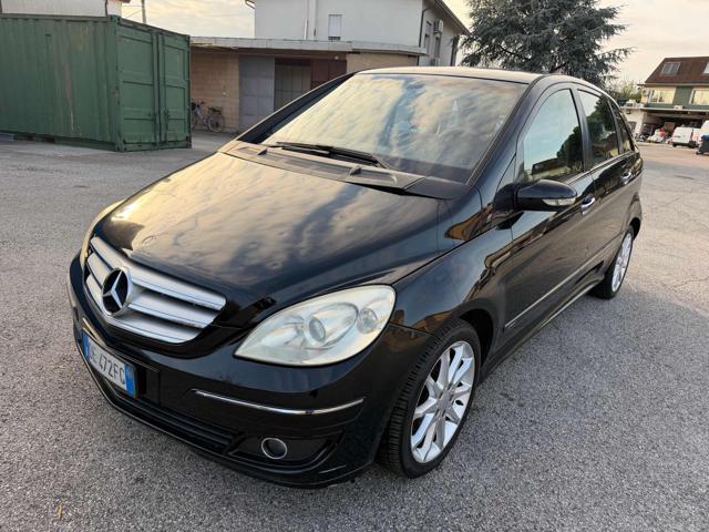MERCEDES-BENZ B 180 CDI Sport senza nessun lavoro da fare