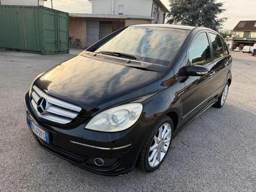 MERCEDES-BENZ B 180 CDI Sport senza nessun lavoro da fare