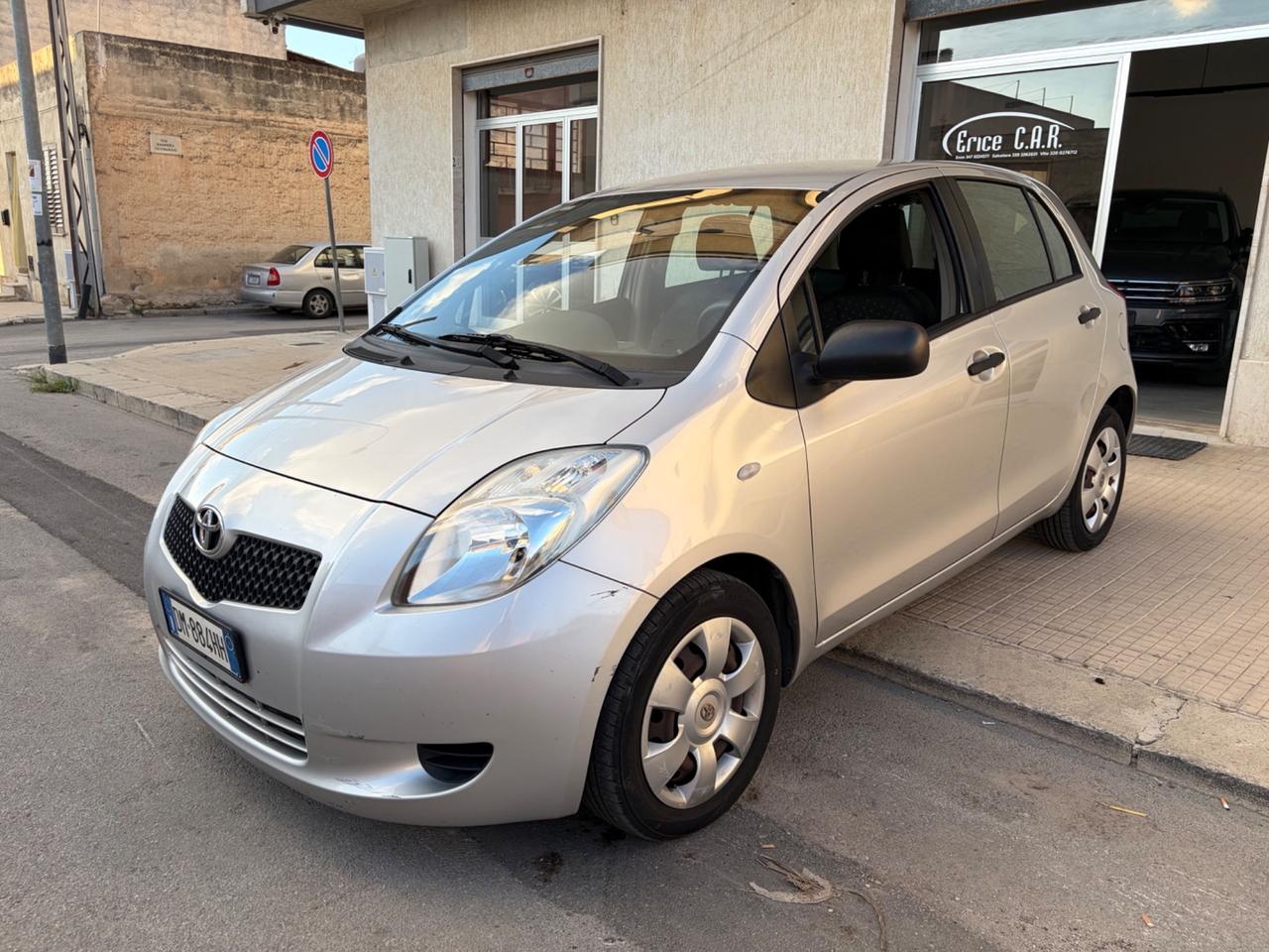 Toyota Yaris 1.3 5 porte