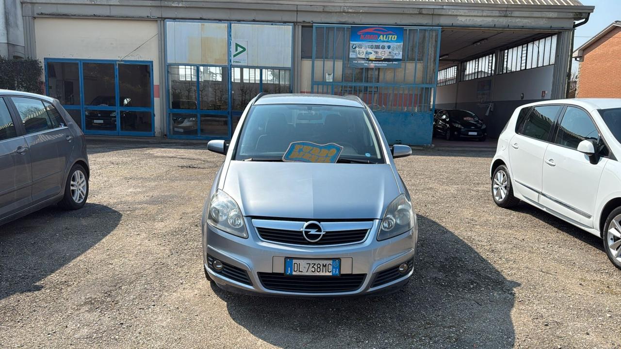 Opel Zafira 1.9 CDTI 120CV Cosmo