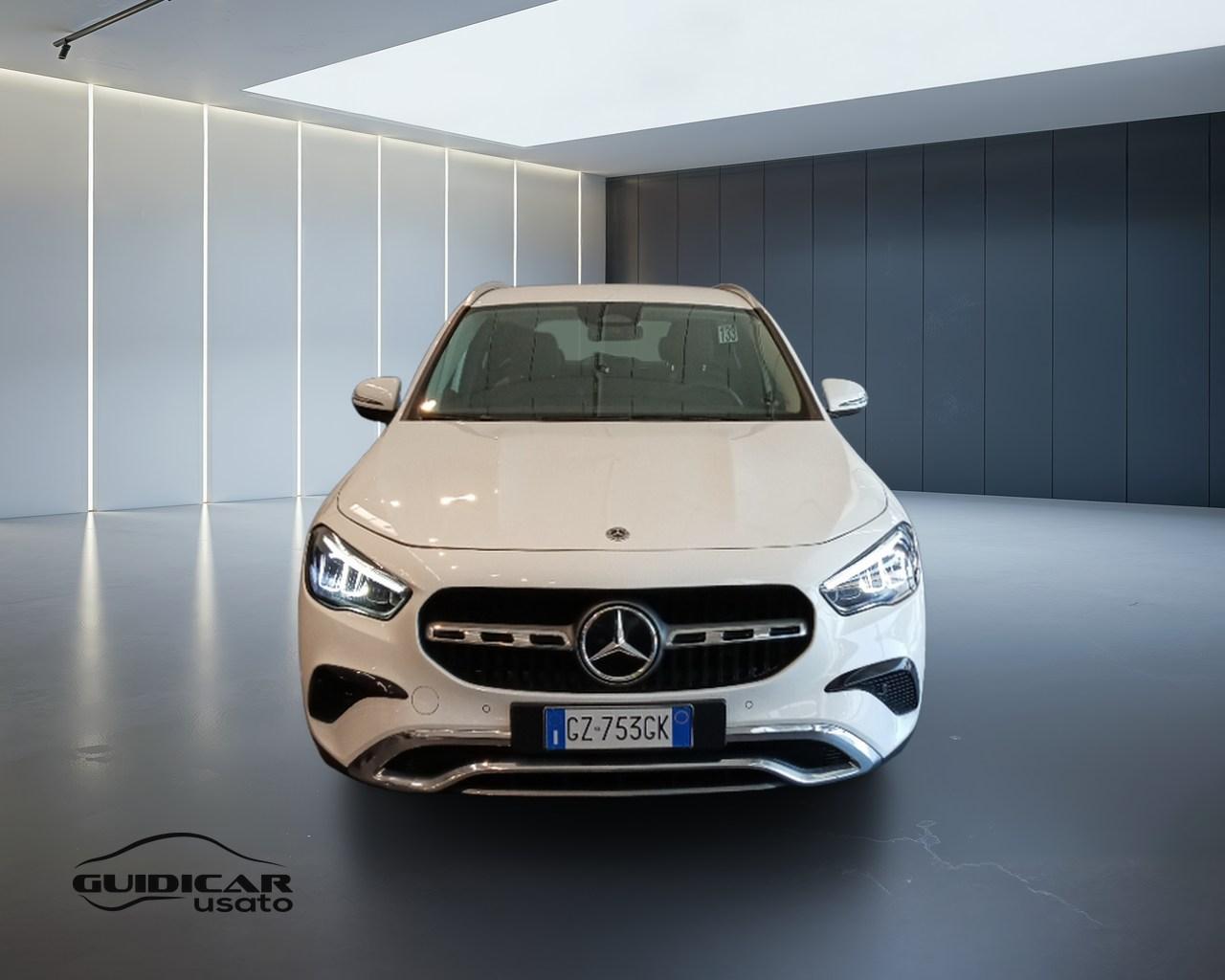 Mercedes-Benz GLA-H247 2023 - GLA 180 d Progressive Advanced auto