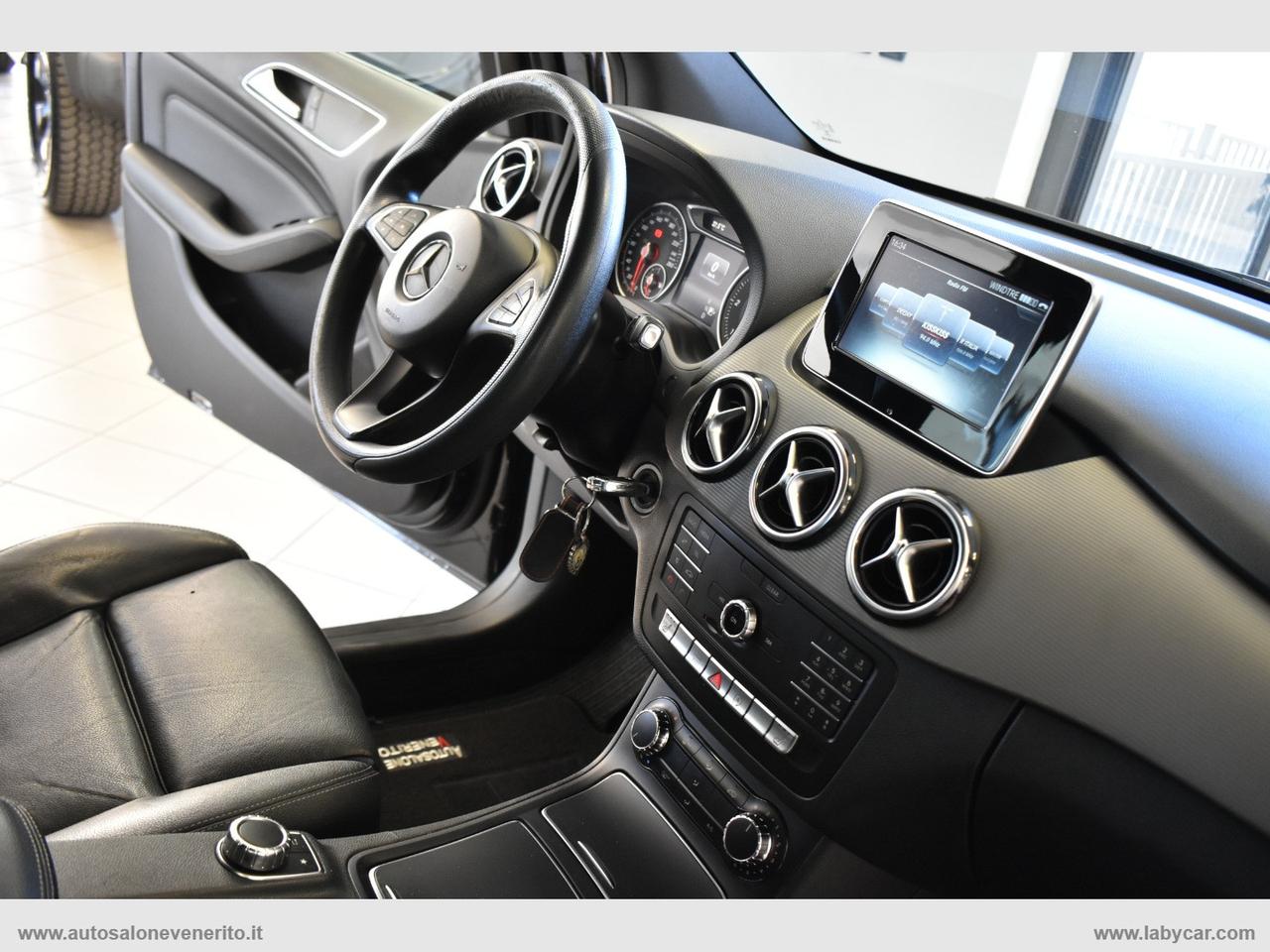 MERCEDES-BENZ B 180 d Automatic Premium