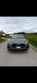 Audi Q3 35 TFSI Business Advanced