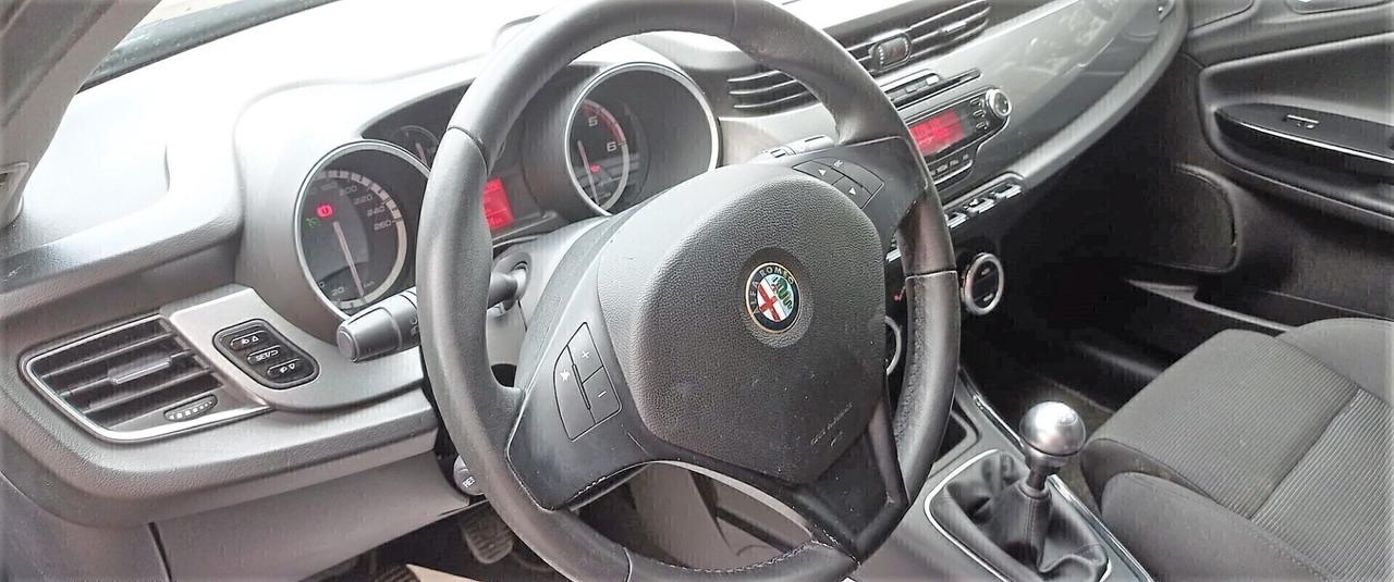 Alfa Romeo Giulietta 1.6 JTDm-2 105 CV