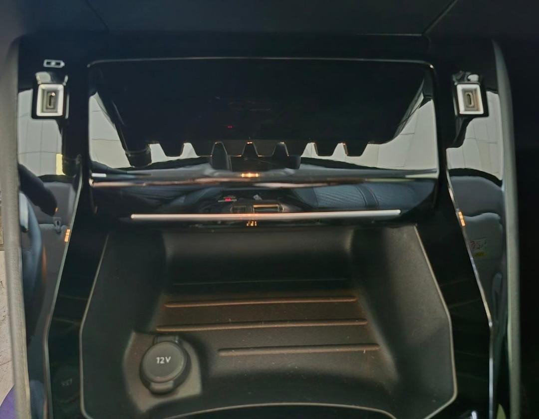 PEUGEOT 208 5P P 12E MHEV P6