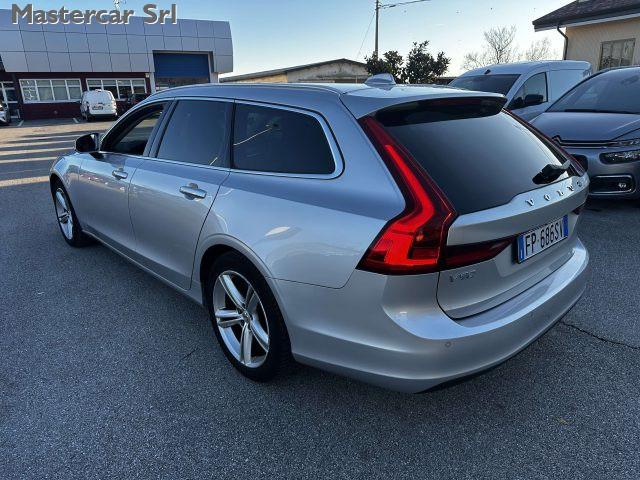 VOLVO V90 V90 2016 2.0 d3 Momentum FP686SV