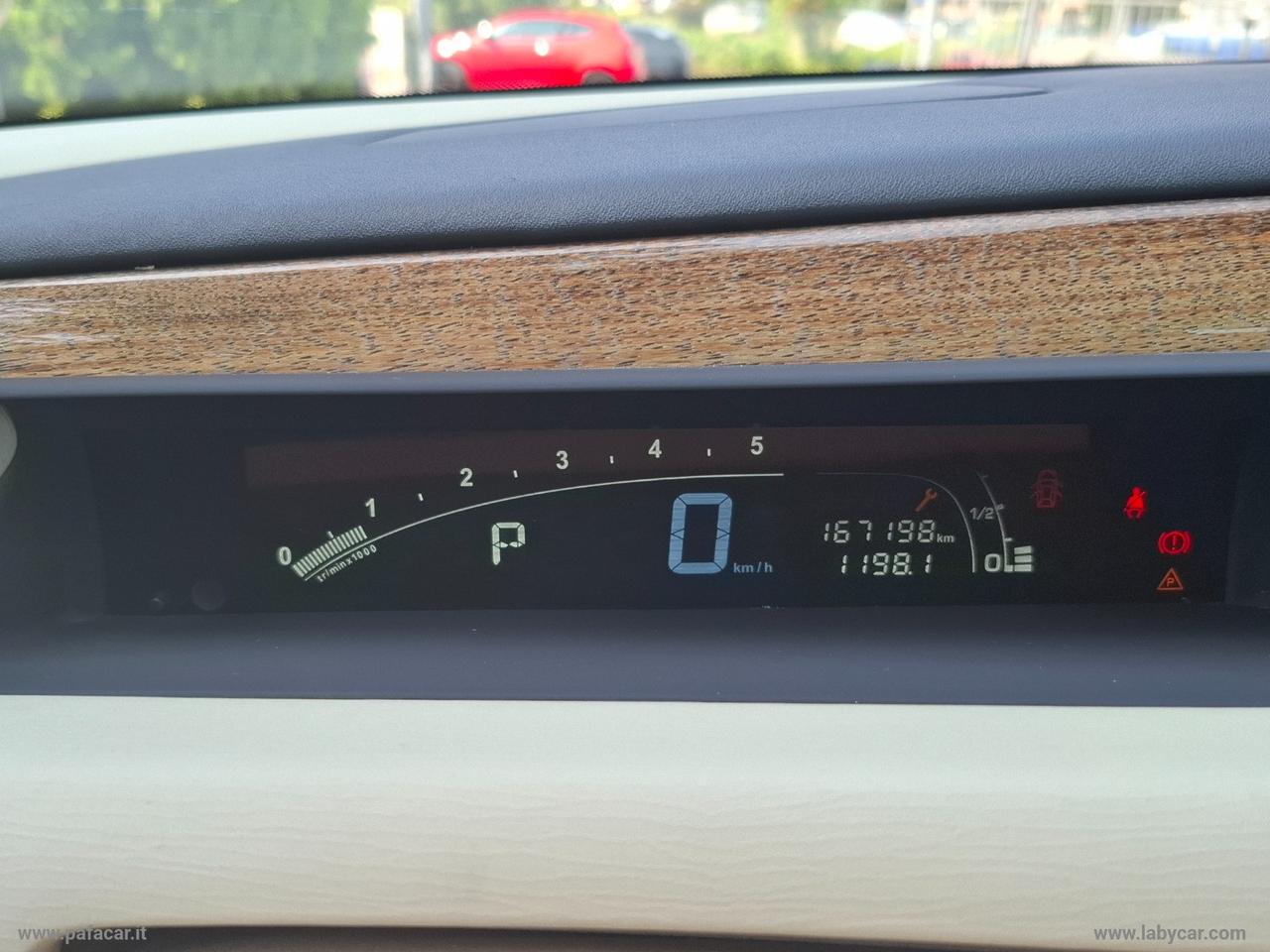 CITROEN C6 2.2 B-T HDi 173 Exclusive Style