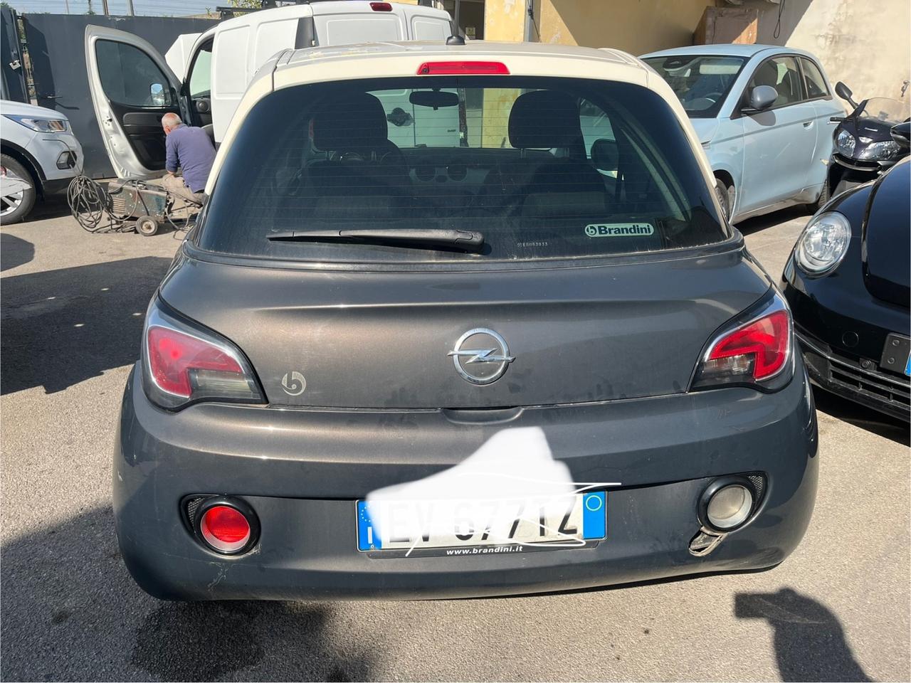 Opel Adam 1.2 70 CV White/Black Link